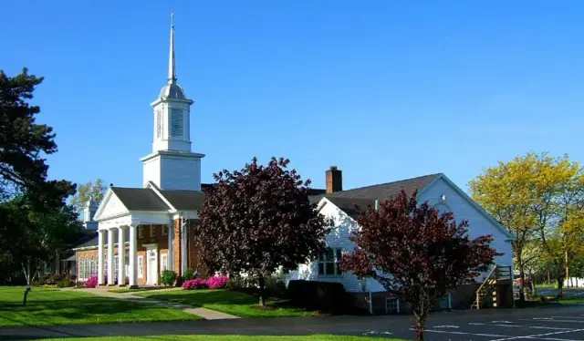 Howland Community Church church
